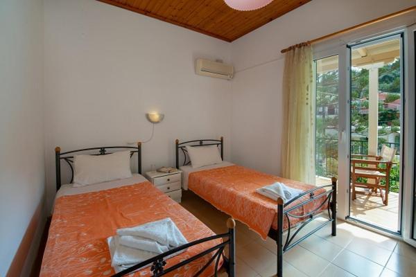 Arthur House Longos  Екстер'єр фото